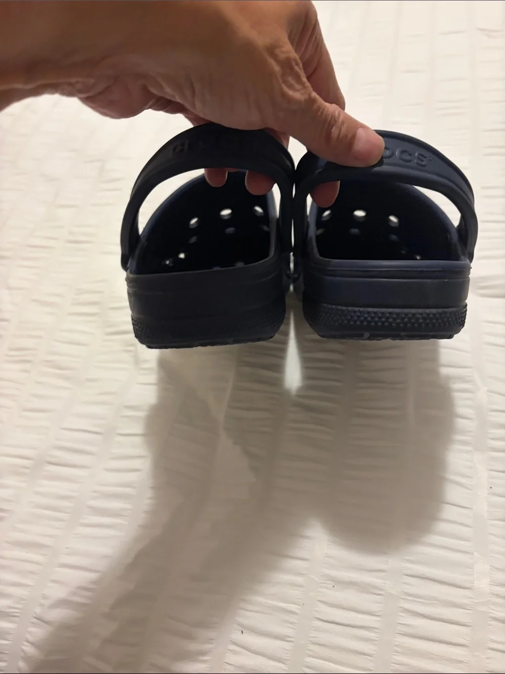 CROCS  Men’s SZ 8 / Women’s SZ 10 Navy Classic Clog